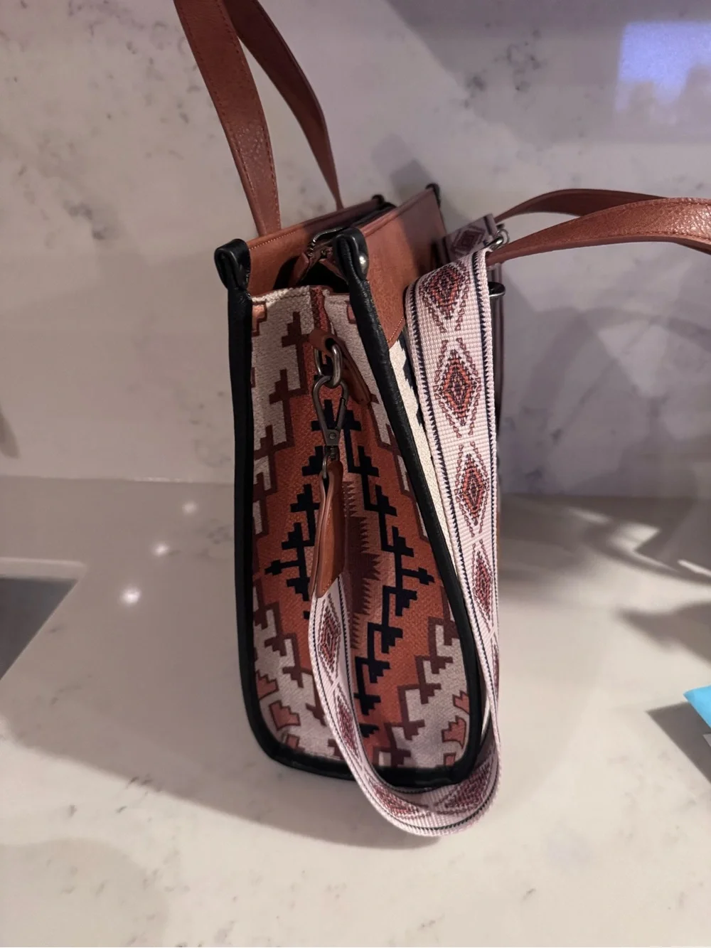 Wrangler buckle purse Aztec print